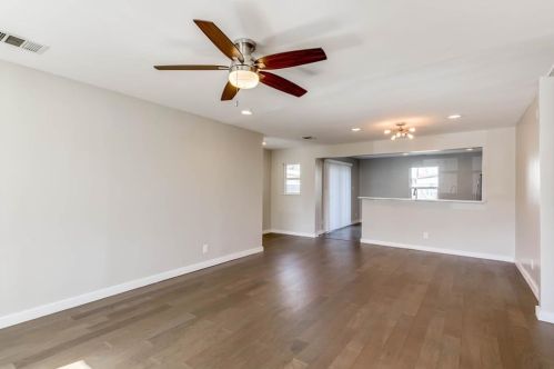 4702 Bandera Rd, Austin, TX 78721-1515