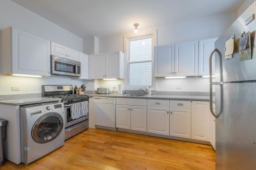 1212 Hubbard St, Chicago IL 60642-6437 exterior