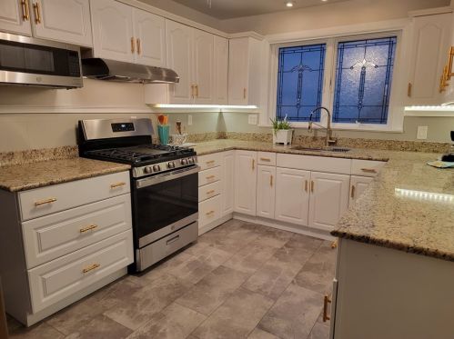 332 Forest Grove Rd, Moon Twp PA  15108-3748 exterior