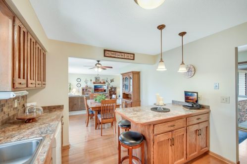 3573 Gresham Ave, Saint Paul MN 55128-4413 exterior