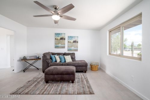 1010 Del Valle Ave, Tucson AZ  85711-5241 exterior