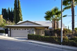 2160 Camorilla Dr, Los Angeles, CA 90065-3402