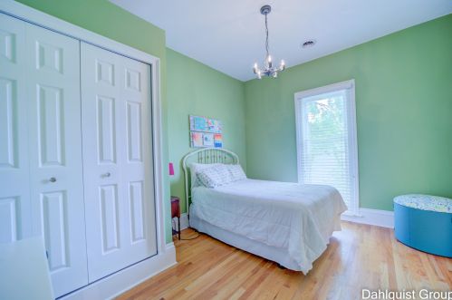 523 Clay Ave, Meskegon MI 49440-1002 exterior