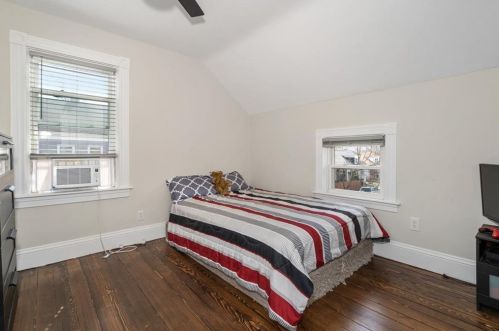 61 Tucker Ave, Providence RI  02905-3314 exterior