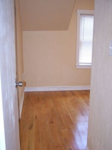 8841 Michigan Ave, Chicago IL 60628-1447 exterior