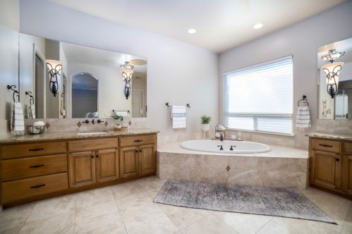 668 Glen-mady Way, Folsom CA 95630-6275 exterior