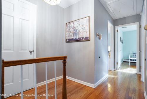 30 Cardinal Rd, Middletown NJ 07748-3262 exterior