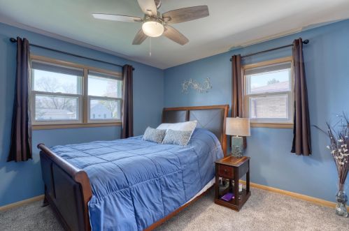 3766 88th St, Milwaukee WI  53222-2705 exterior