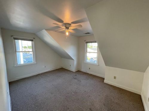 14 Lancashire St, Providence RI 02908-1611 exterior