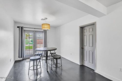 1901 22nd St, Phoenix AZ  85006-2446 exterior