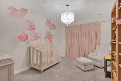 292 Fremont Ave, Elmhurst IL 60126-2200 exterior