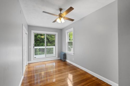 107 Overhill Rd, Providence RI  02906-4916 exterior