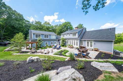 360 Comfort Trl, Montgomery, NY 12549-5916