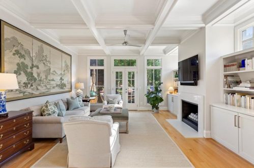 33 Honour Ave, Atlanta GA 30305-1120 exterior