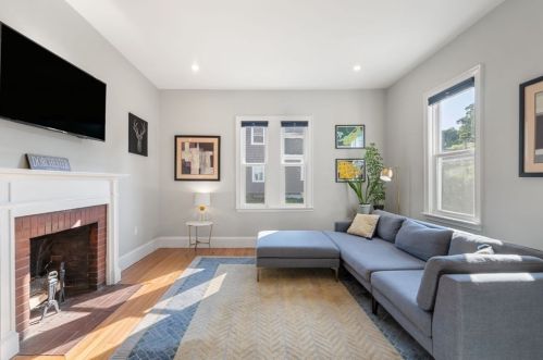 1075 Adams St, Boston MA exterior