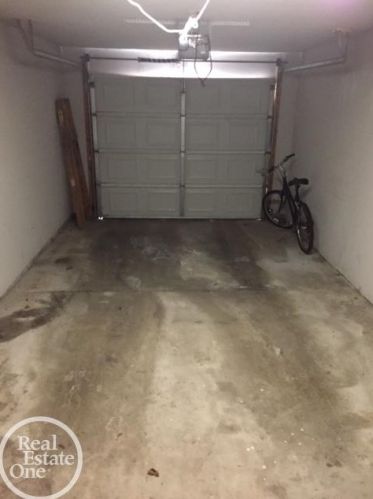 52058 Heatherstone Ave, Macomb Township MI  48042-3554 exterior