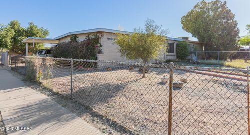 2640 Calle Yucatan, Tucson AZ  85730-1109 exterior