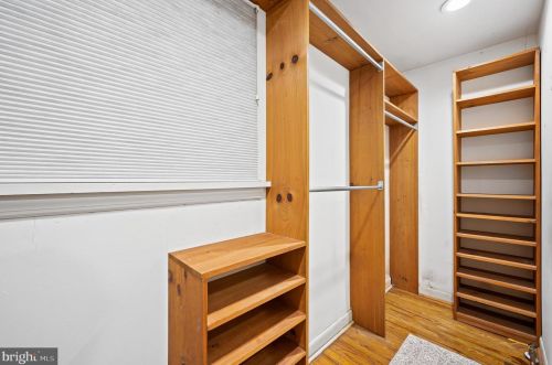 236 Memorial Ave, Tavistock NJ 08033-2952 exterior