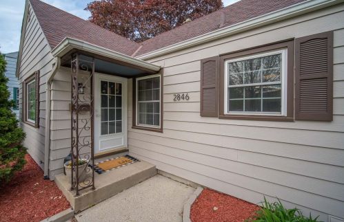 2846 75th St, Milwaukee WI 53219-2807 exterior