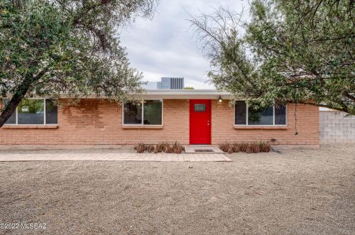 3208 Jackson Ave, Tucson, AZ 85719-2433