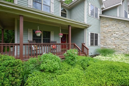 743 Wedgewood Dr, Bull Valley IL 60014-6978 exterior