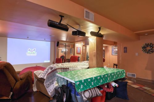 3223 38, Milwaukee WI 53215-2316 exterior