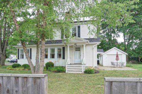 1501 Forest Ave, Portland, ME 04103-1803