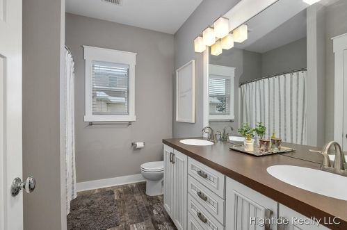 1732 68 St, Byron Township MI 49315-7923 exterior