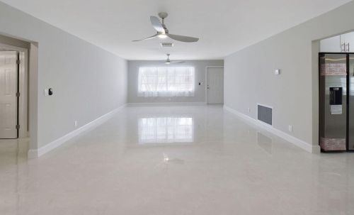 2018 18 Dr, Boynton Beach FL 33426-6417 exterior