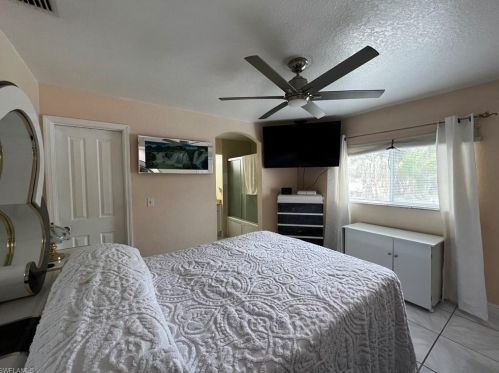 2848 10 Ave, Naples FL 34120-5119 exterior