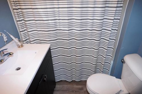 2636 Milwaukee St, Madison WI 53704-5153 exterior