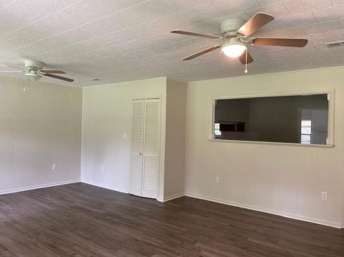 445 Pinewood Dr, Defuniak Springs FL 32433-4538 exterior