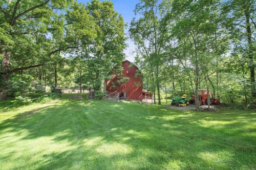 6968 Garbow Rd, Middlevle MI 49333-8045 exterior