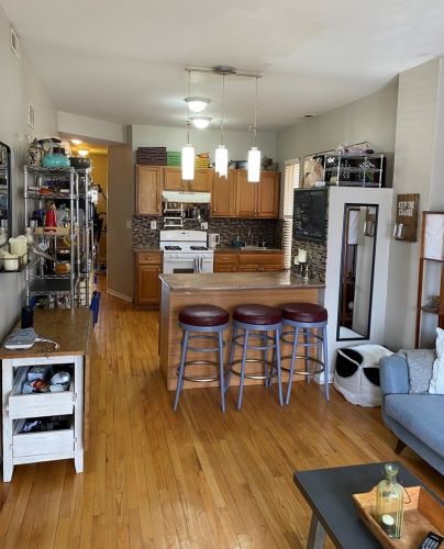 3342 Crystal St, Chicago IL 60651-2353 exterior