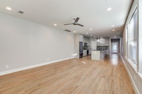 3418 Asbury St, Dallas TX  75205-1891 exterior