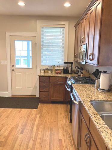 9553 Hoyne Ave, Chicago IL 60643-3320 exterior