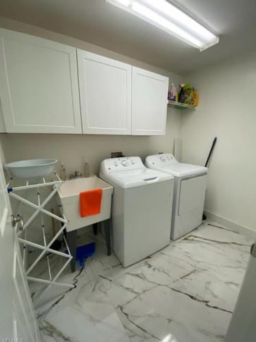 181 7 St, Naples FL 34117-2126 exterior