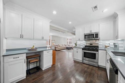 10136 Talman Ave, Chicago IL  60655-1666 exterior