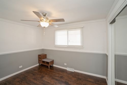 10931 Buffalo Ave, Chicago IL 60617-6516 exterior