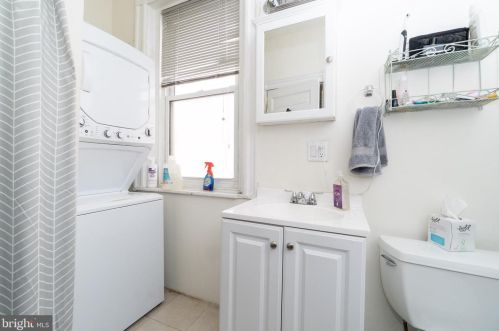 4921 Hazel Ave, Philadelphia PA 19143-2005 exterior