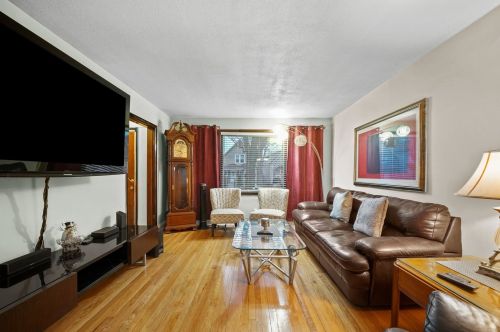 2230 Kenneth Ave, Chicago IL 60652-3531 exterior