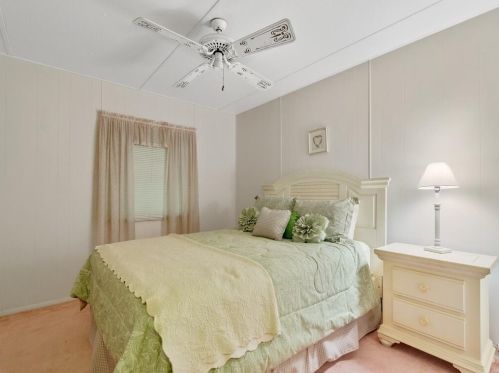 36 Del Prado St, Fort Pierce FL 34952-2850 exterior