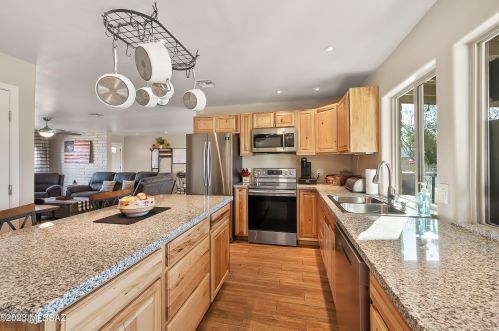 10302 Calle Del Este, Tucson AZ  85748-6845 exterior