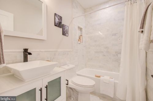 3904 13th St, Washington DC 20003-4108 exterior