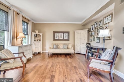 110 Pichelman Rd, Limerick PA 19468-2735 exterior