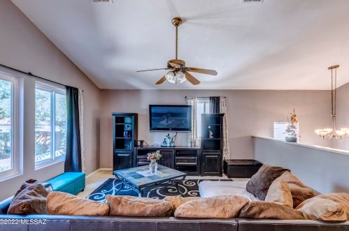 8239 Midnight Way, Tucson AZ 85741-1250 exterior