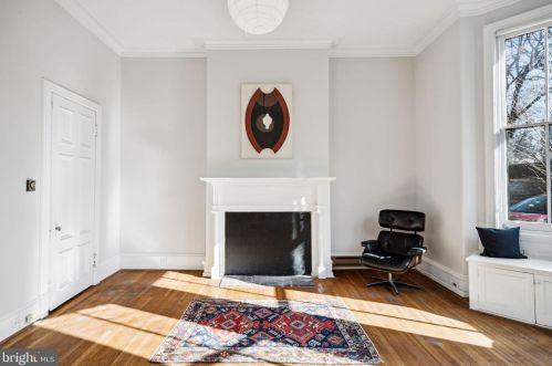 2322 Delancey Pl, Philadelphia PA 19103-6407 exterior