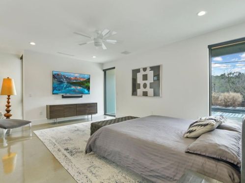 5708 Driftwood Dr, Austin TX 78731-2642 exterior