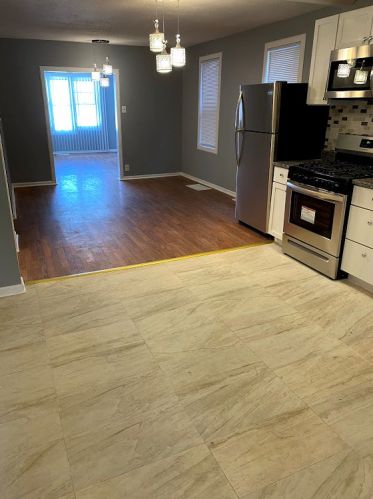 6900 Dorchester Ave, Chicago IL  60637-4702 exterior