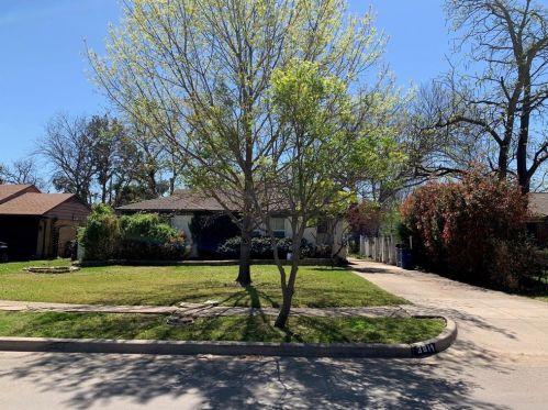 3814 Eaton Dr, Dallas TX  75220-5054 exterior